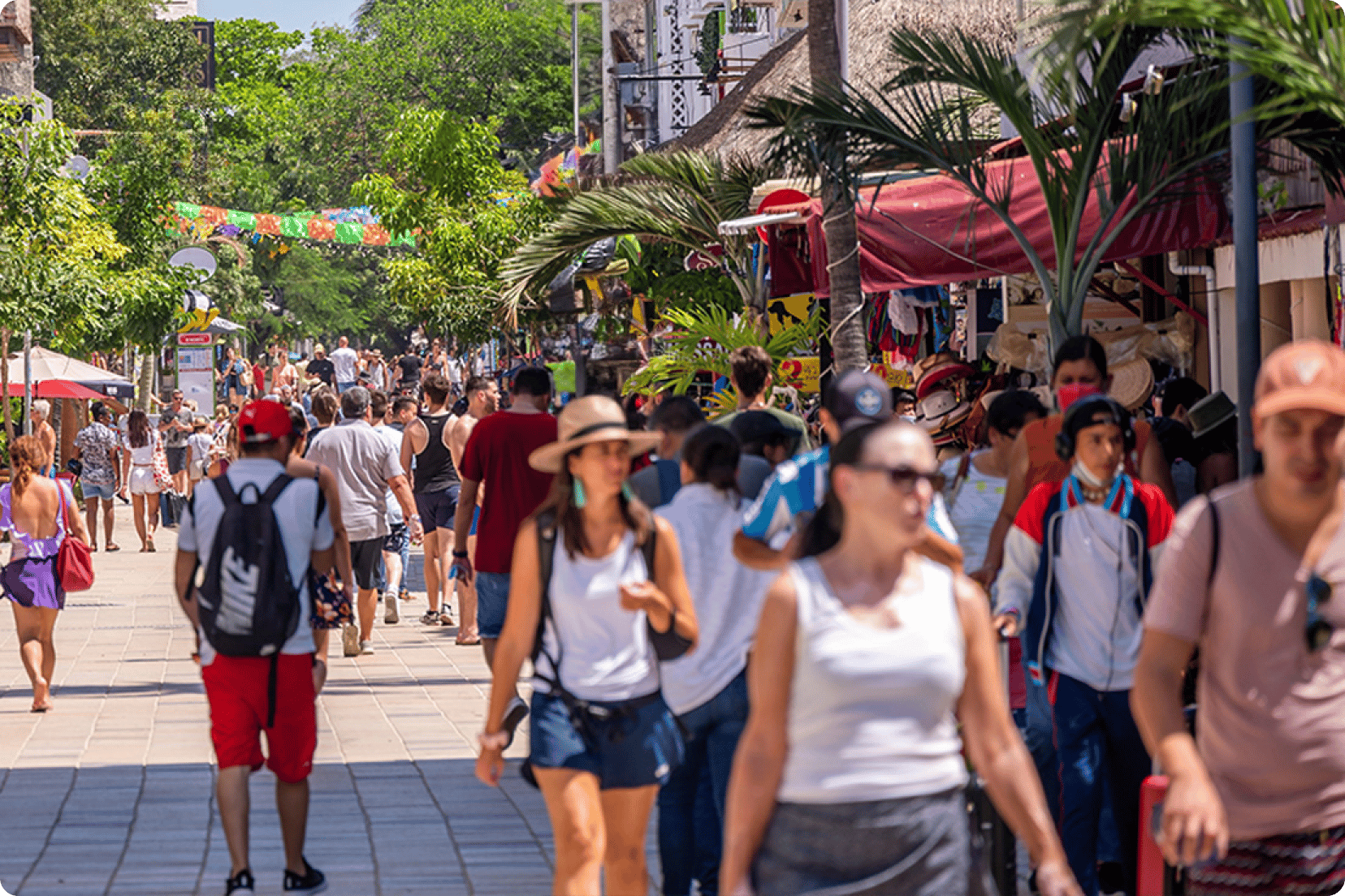 Turismo en Auge_ Más Visitantes, Más Rentabilidad